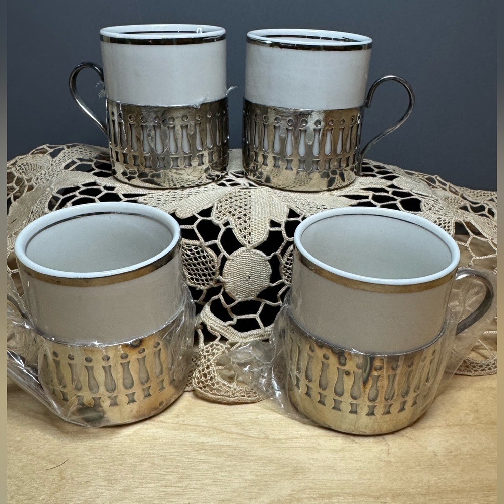 NIB Vera Cruz porcelain espresso cups w/silver trim & silver plate holders